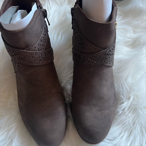SO Other - Girls size 4 ankle boots. Brand new with tags. SO brand